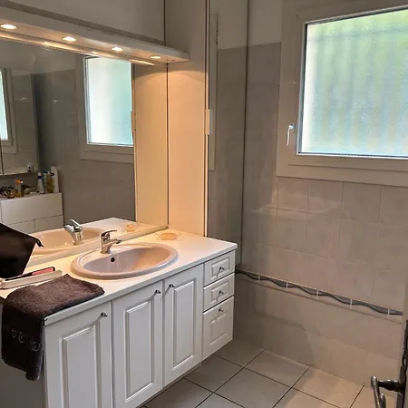 Maison Individuelle Avec Piscine Privee * Peyruis